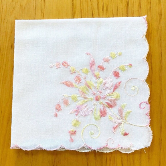 Unbranded Accessories - Vintage Handkerchief Hanky Embroidered Pink Green Flowers Scalloped Edge 10"